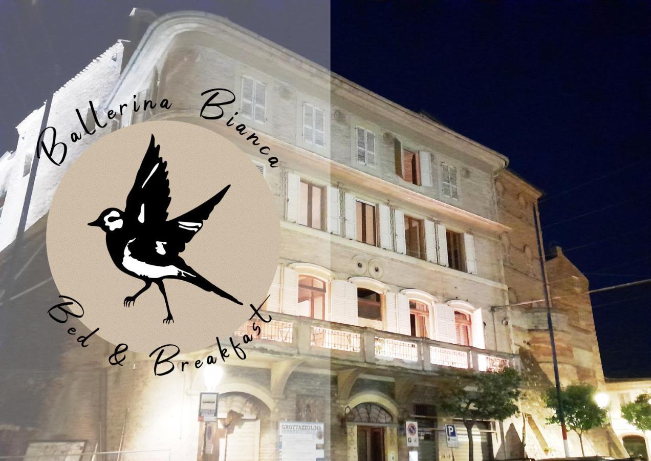 Ballerina Bianca Bed & Breakfast Grottazzolina 外观 照片