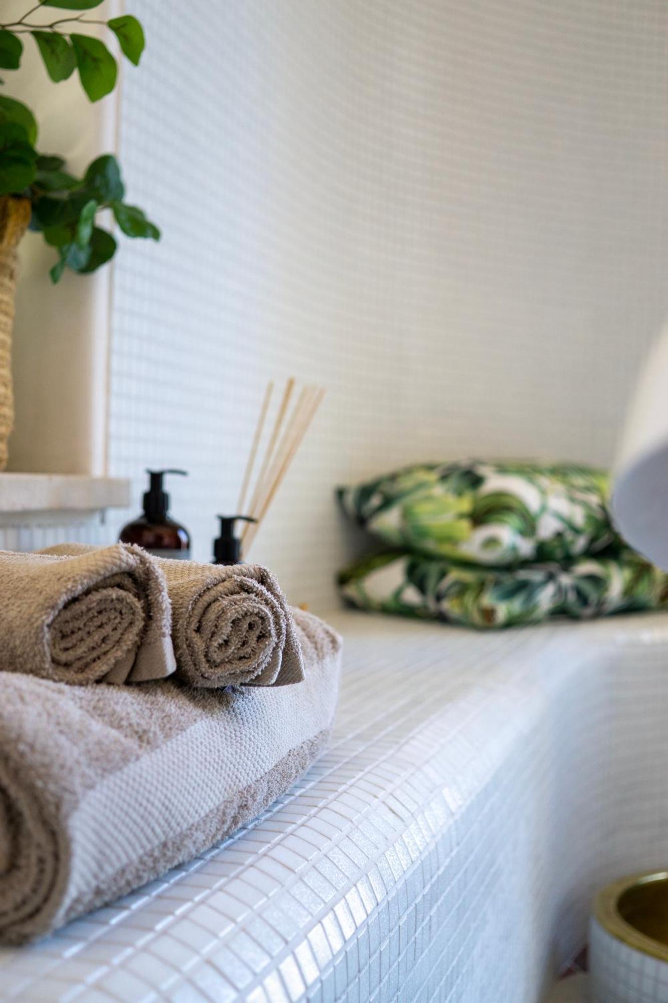 Ballerina Bianca Bed & Breakfast Grottazzolina 外观 照片
